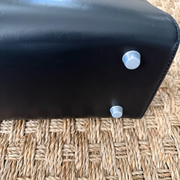 FREJA Alma Bag Tall Black Gloss - Picture 3 of 9